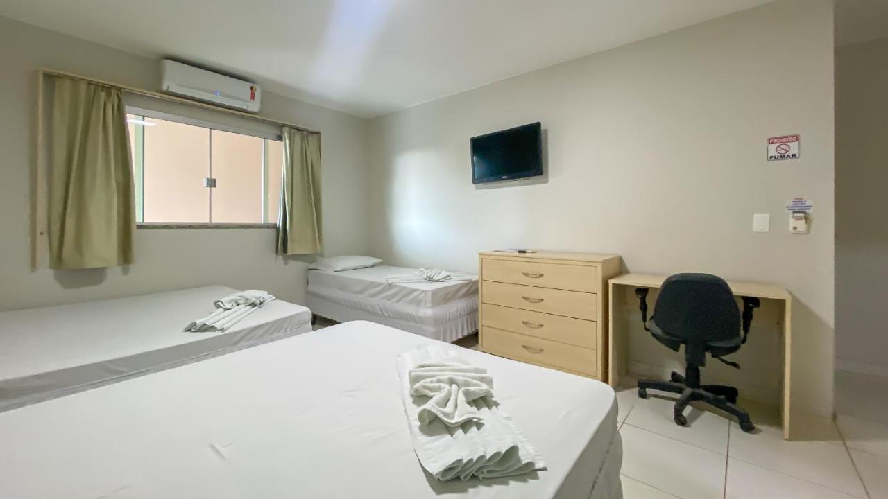 Center Plaza Hotel Cristalina Zewnętrze zdjęcie